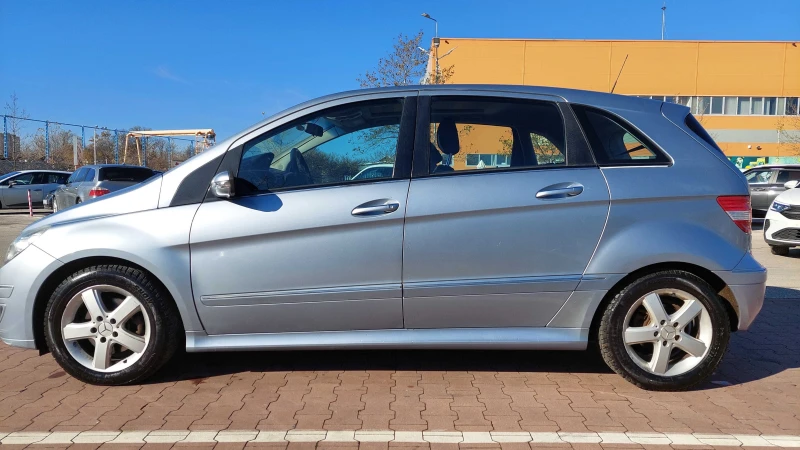 Mercedes-Benz B 200 Газ/Бензин/Автоматик, снимка 4 - Автомобили и джипове - 48598195