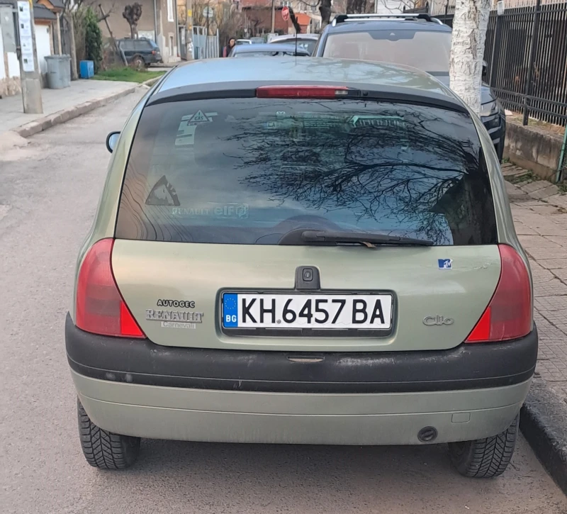 Renault Clio, снимка 4 - Автомобили и джипове - 49512530