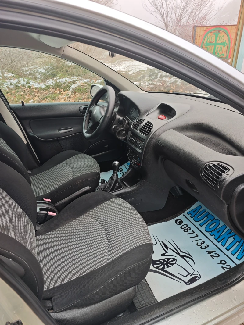 Peugeot 206 1.4HDI Н.ВНОС, снимка 2 - Автомобили и джипове - 53213268