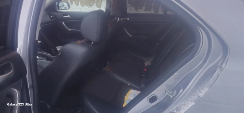 Honda Accord, снимка 2 - Автомобили и джипове - 53328565