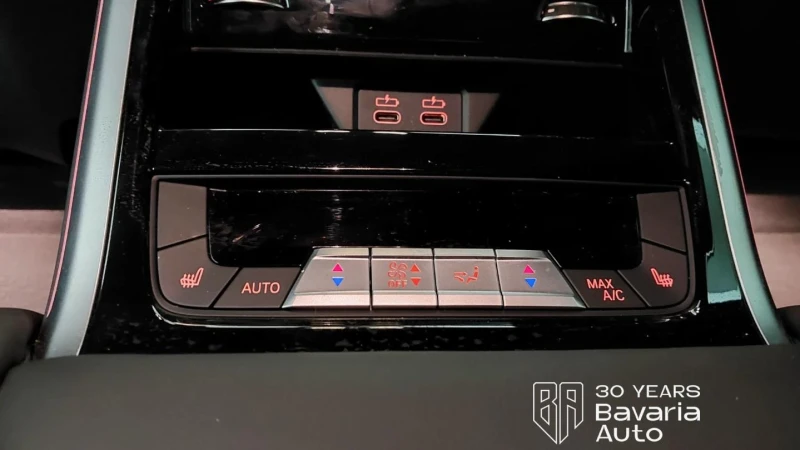 BMW M8 Competition Gran Coupe Steptronic, снимка 15 - Автомобили и джипове - 53431304