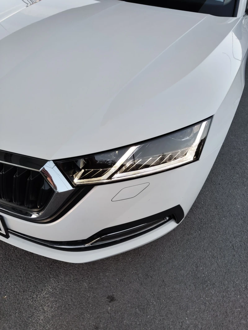 Skoda Octavia G- TEC, снимка 8 - Автомобили и джипове - 53583973