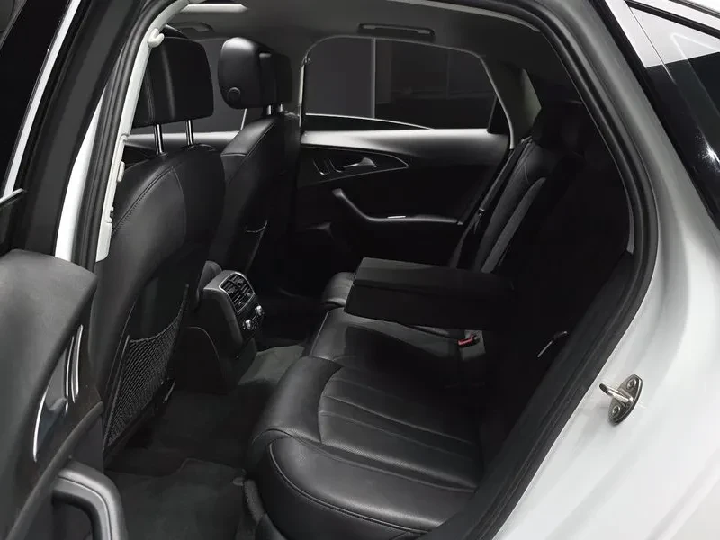 Audi A6 2.0 TFSI Quattro - САМО 30% АВАНС, снимка 11 - Автомобили и джипове - 56293774