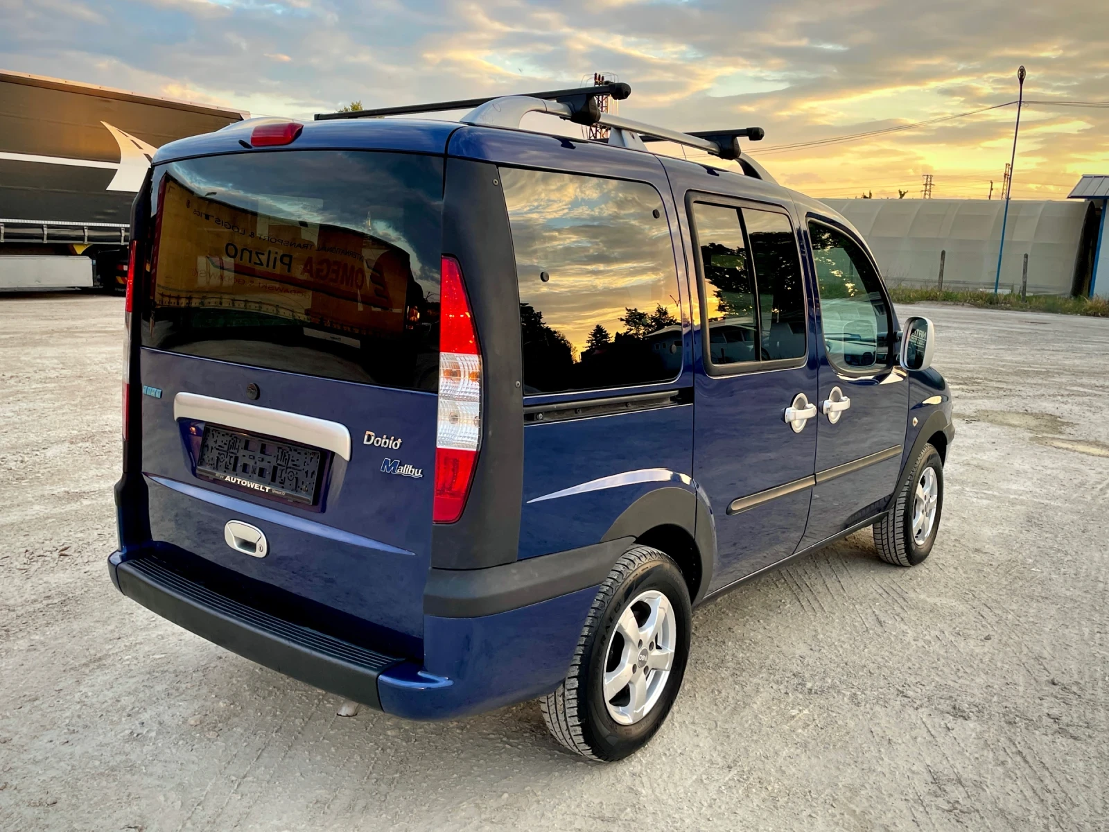 Fiat Doblo Malibu 1.9 JTD 101к.с. - изображение 7