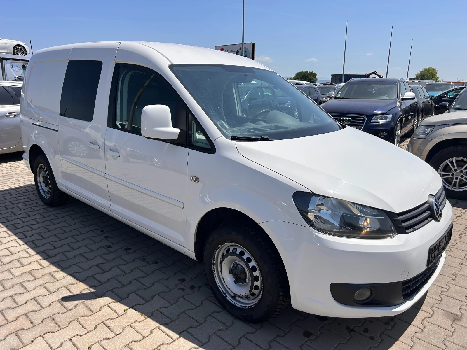 VW Caddy 1.6TDI KLIMA EURO 5 - изображение 4