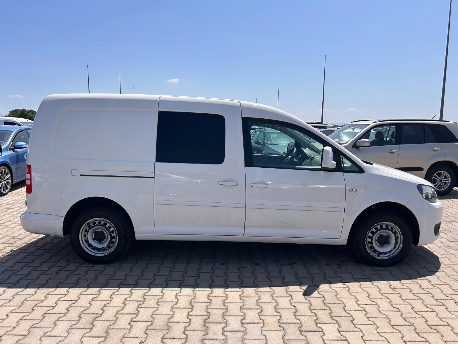 VW Caddy 1.6TDI KLIMA EURO 5 - изображение 5
