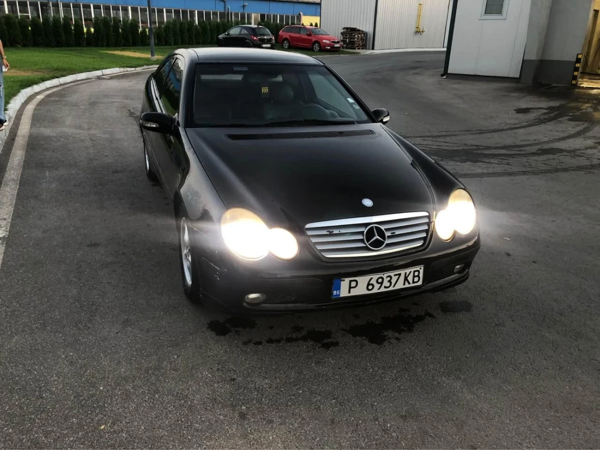 Mercedes-Benz C 220  - изображение 3