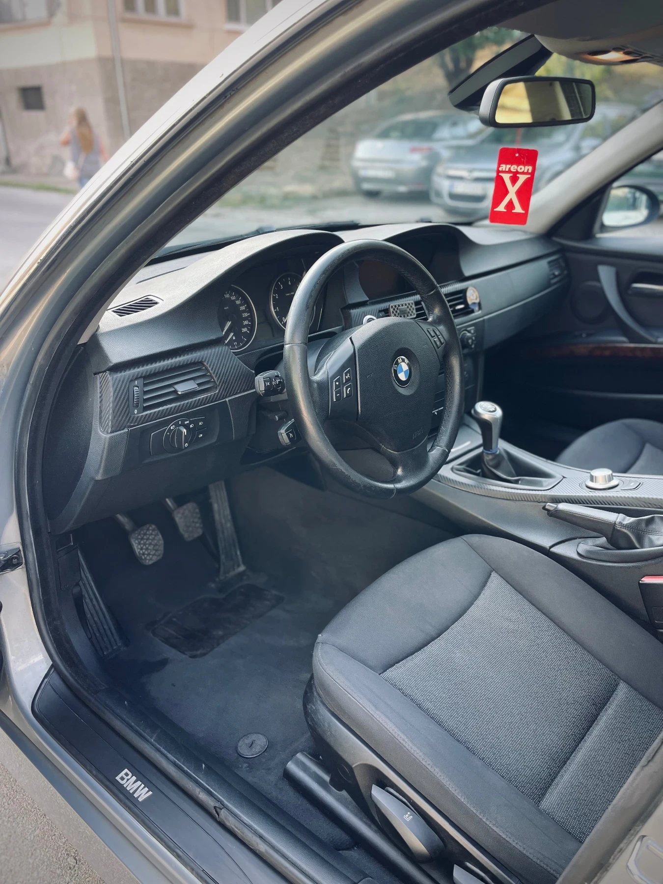 BMW 325  - изображение 8