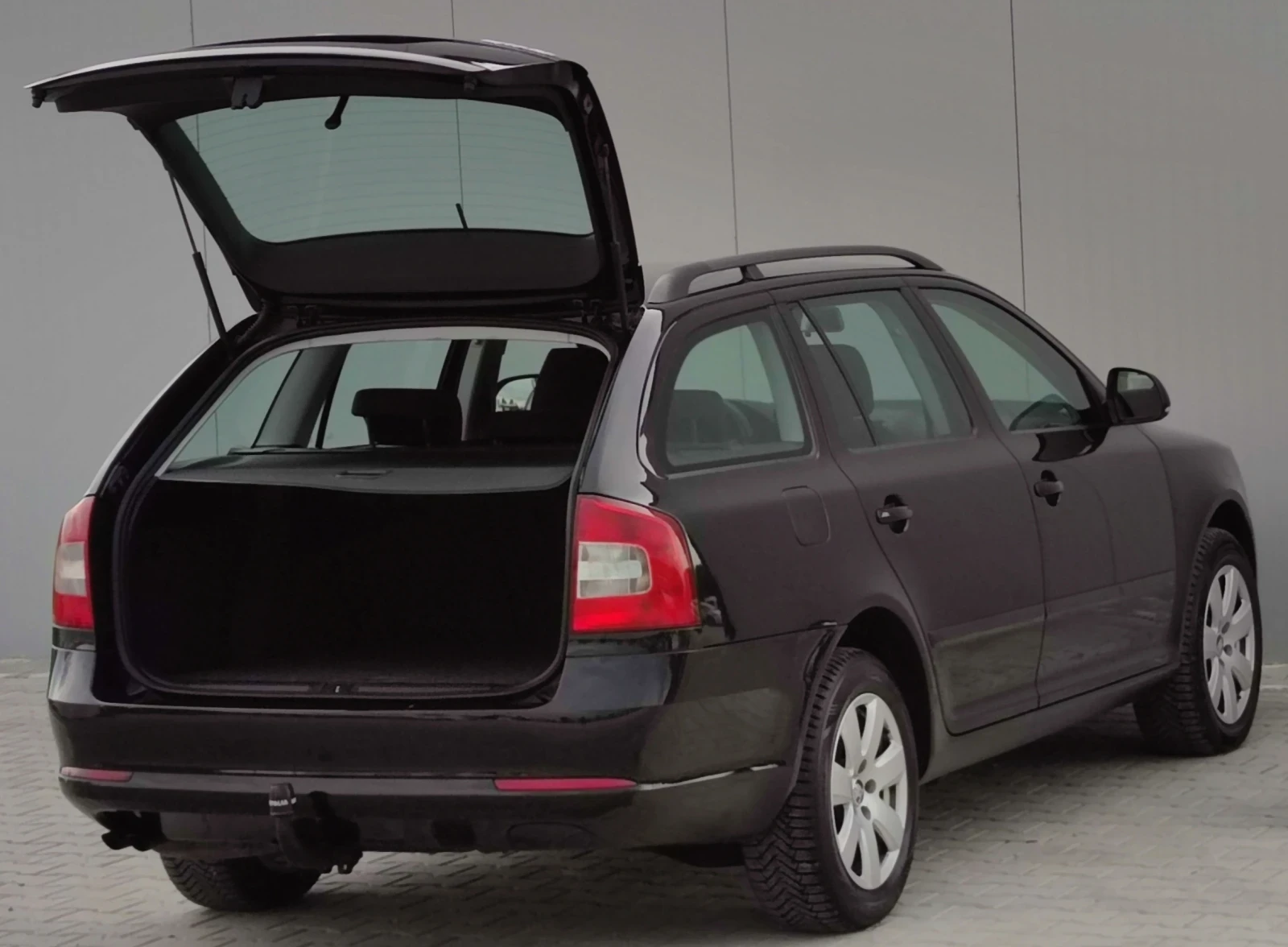Skoda Octavia 2.0TDI* 140к.с* 4х4*  - изображение 9