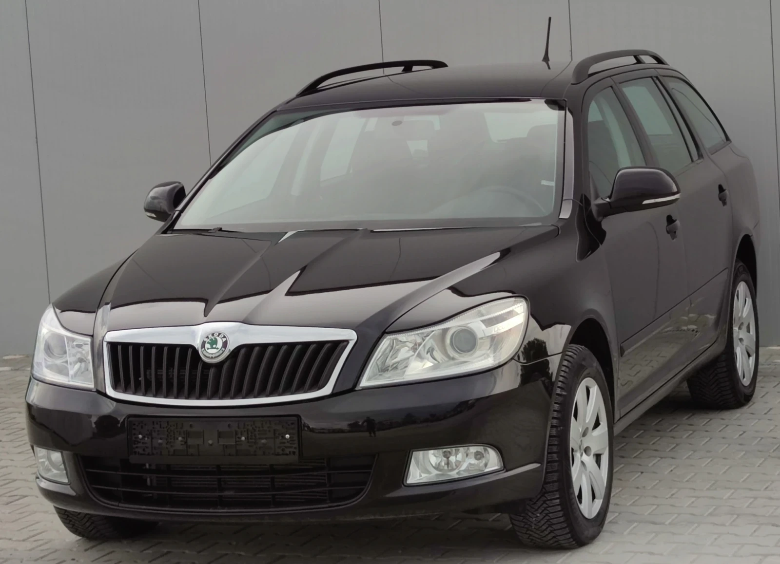 Skoda Octavia 2.0TDI* 140к.с* 4х4*  - изображение 3