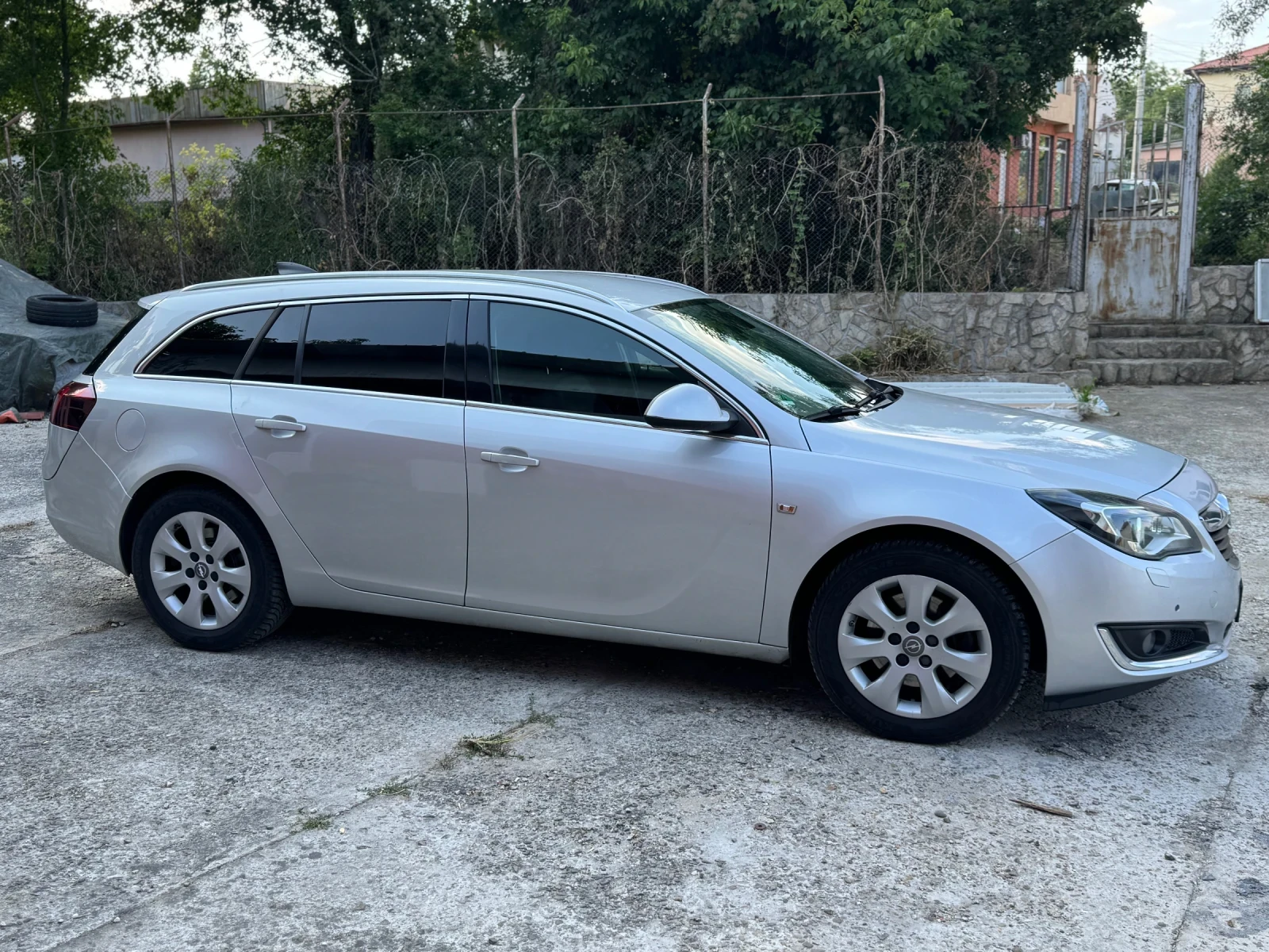 Opel Insignia  EURO 6  FACELIFT НОВ ВНОС - изображение 3
