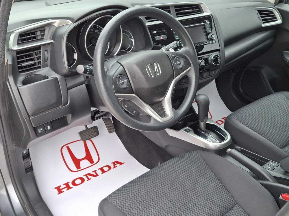 Honda Jazz 1.3 i-VTEC Trend AT - изображение 10