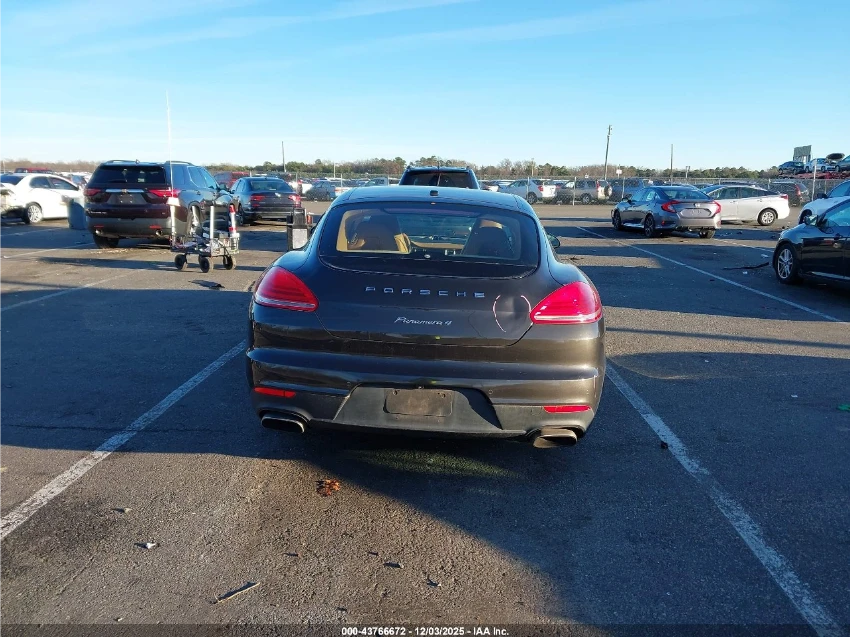 Porsche Panamera 4* BACK-UP CAM* SUNROOF* COOLED/HEATED SEATS* AWD* - изображение 5