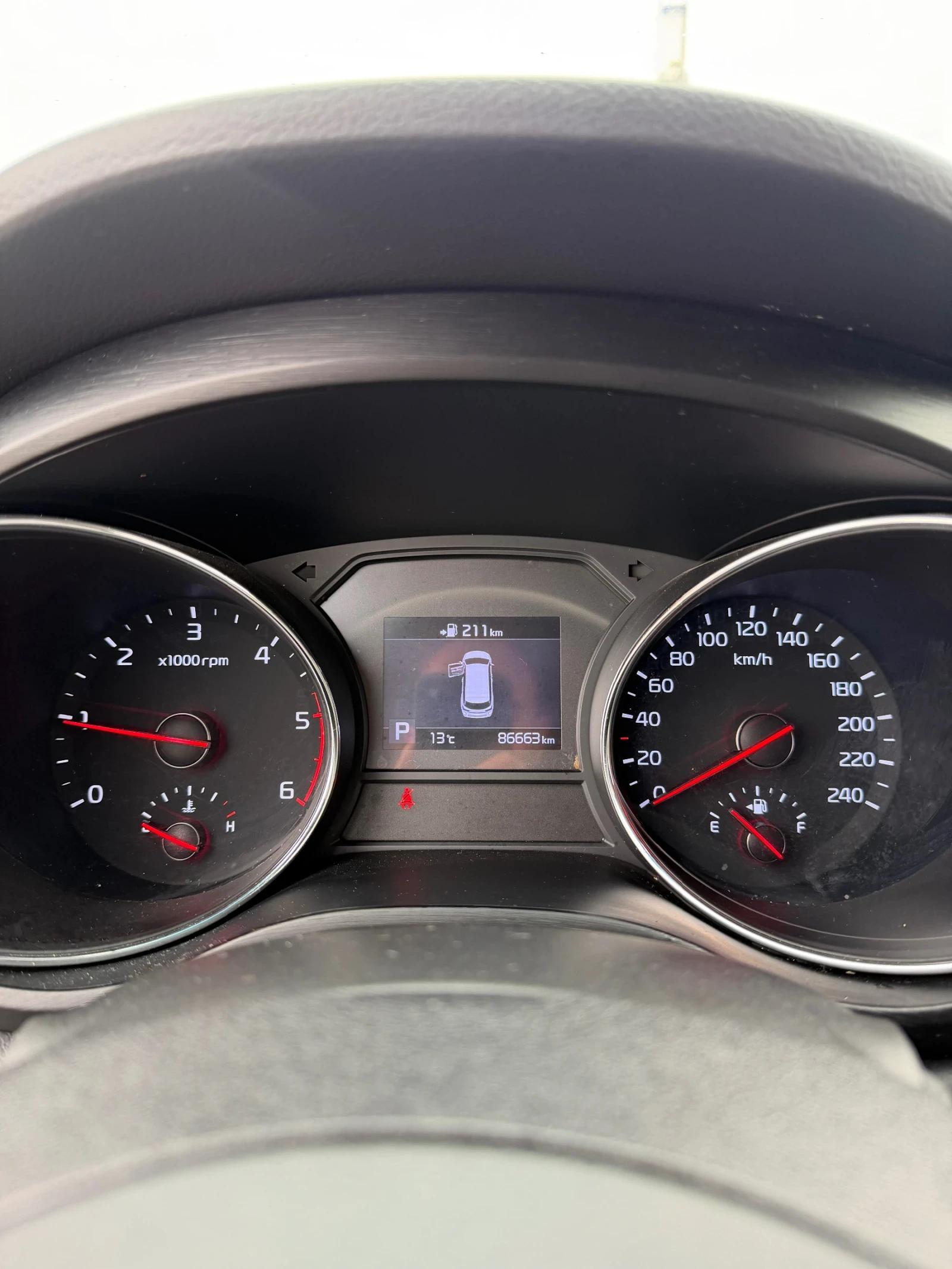 Kia Carnival НАЛИЧЕН* 8- МЕСТЕН*  - изображение 6