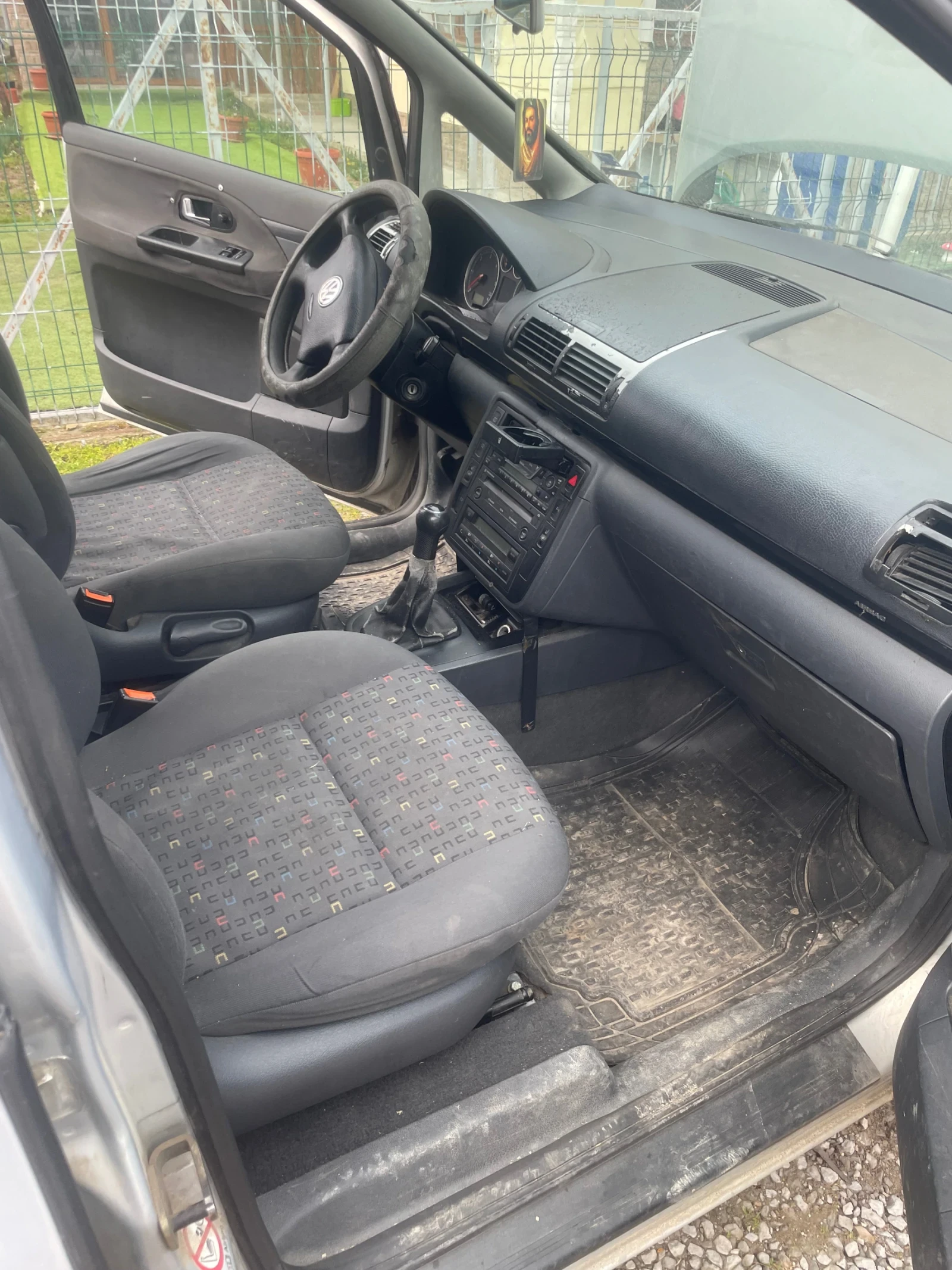 VW Sharan, снимка 3 - Автомобили и джипове - 53807724