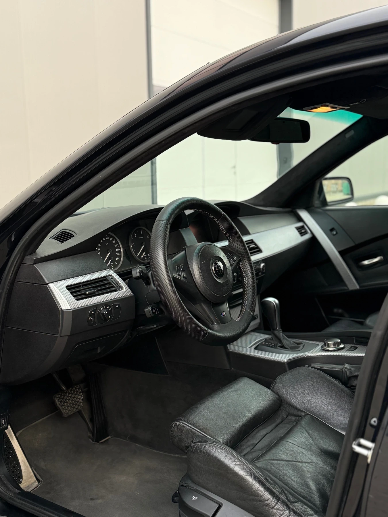 BMW 535 M PACK/Shadow Line, снимка 11 - Автомобили и джипове - 53917466