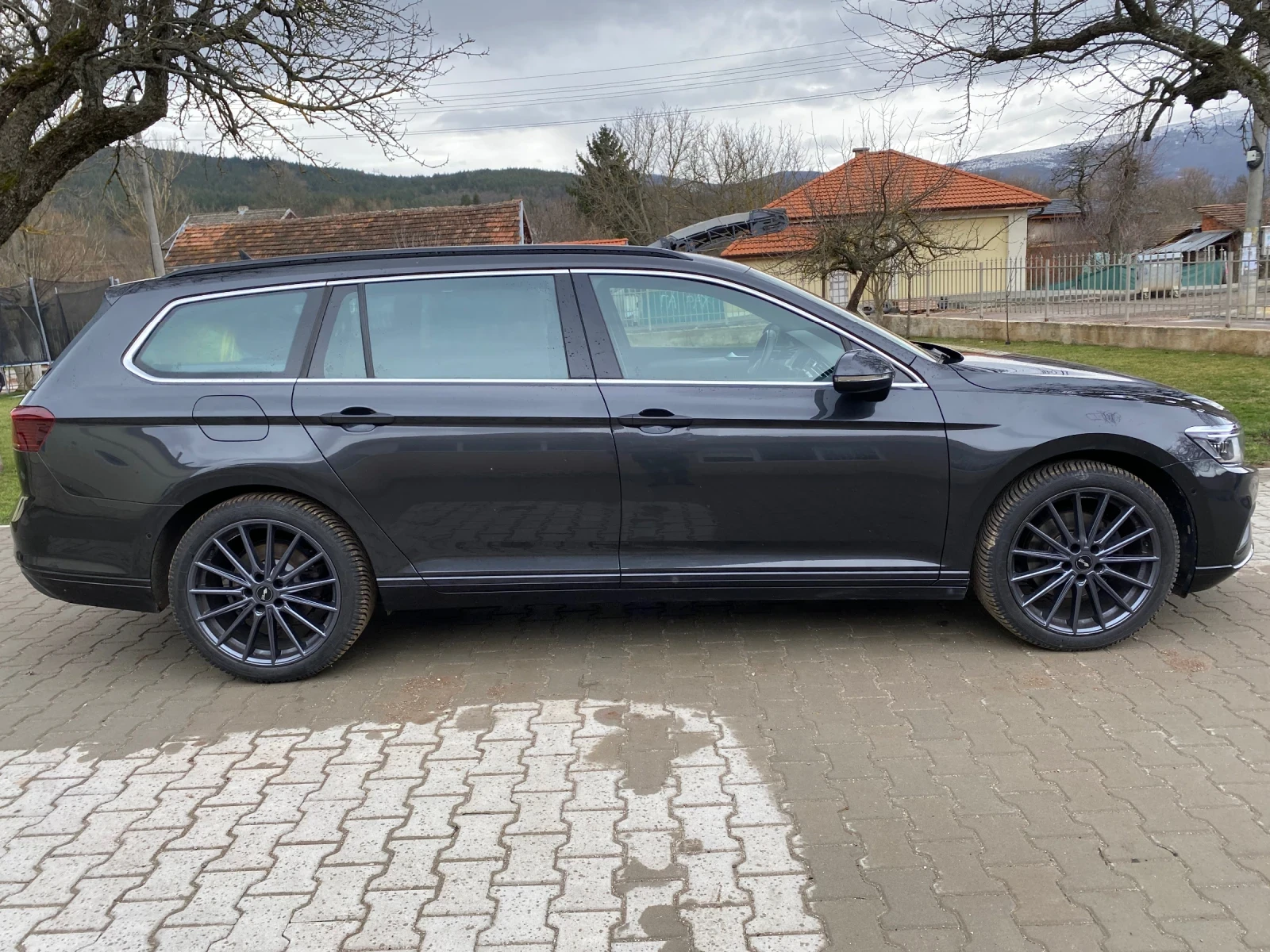 VW Passat НОВ ВНОС -ГЕРМАНИЯ, ПЪЛНА СЕРВИЗНА ИСТОРИЯ, ТОП СЪ, снимка 7 - Автомобили и джипове - 54094940