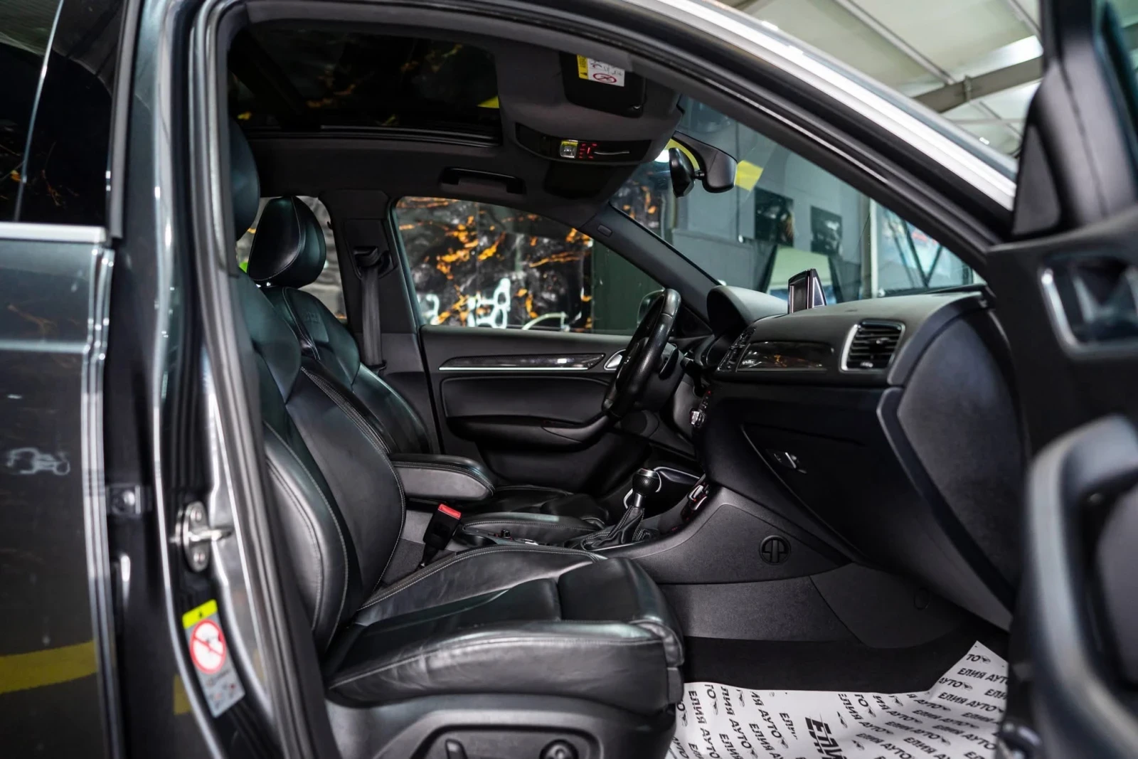 Audi RSQ3 QUATTRO LED ПАНО BOSE CARBON ЛИЗИНГ 100%, снимка 13 - Автомобили и джипове - 54381323