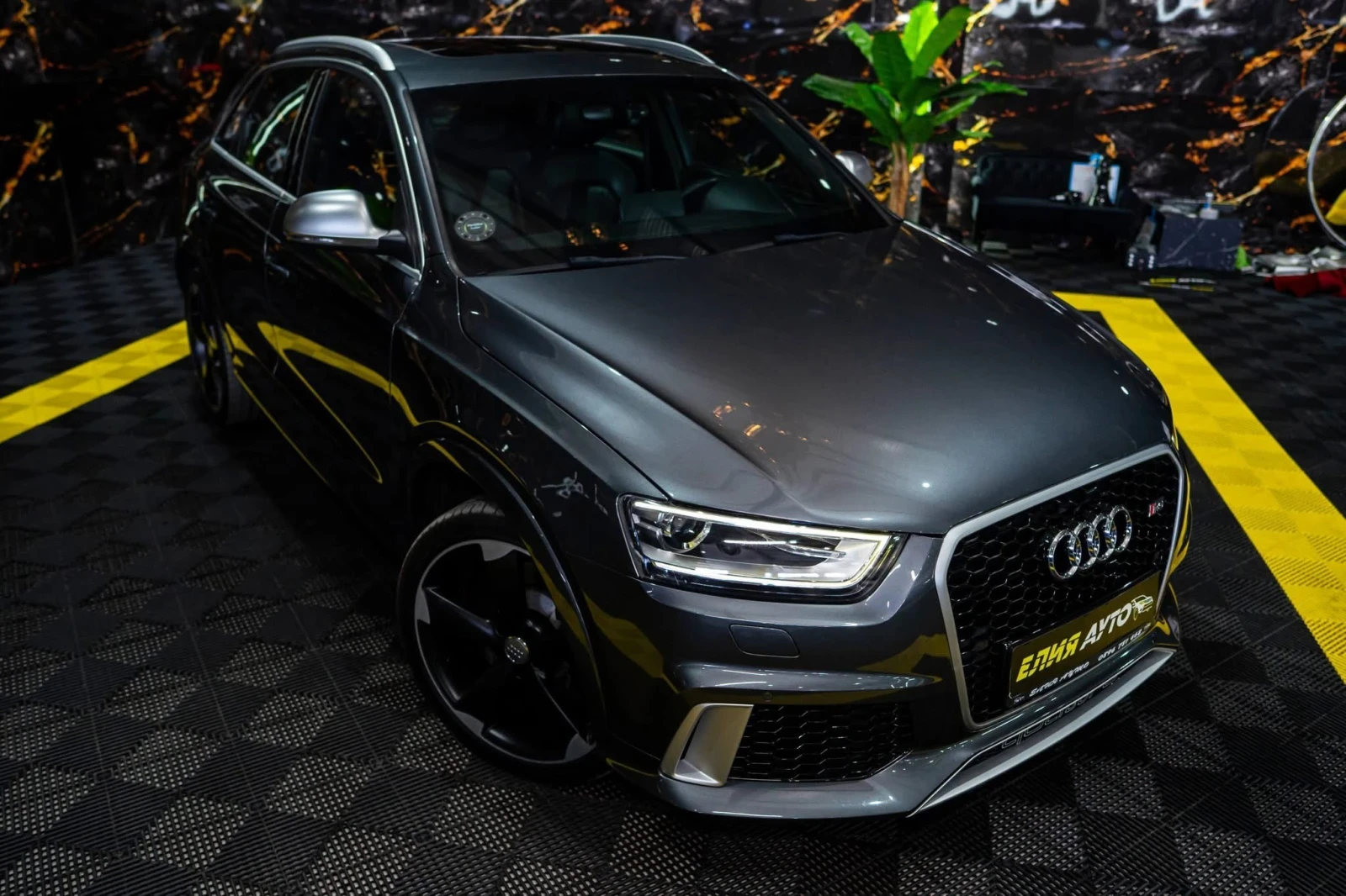 Audi RSQ3 QUATTRO LED ПАНО BOSE CARBON ЛИЗИНГ 100%, снимка 5 - Автомобили и джипове - 54381323
