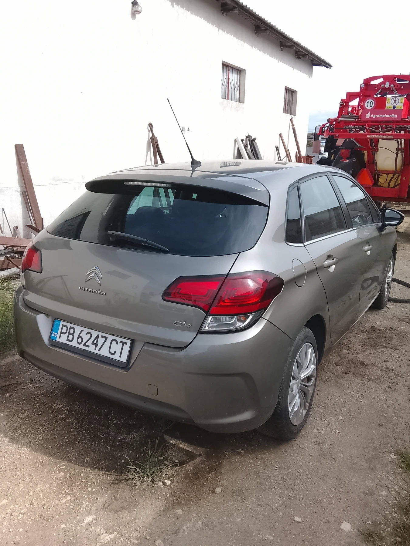 Citroen C4, снимка 2 - Автомобили и джипове - 54622419