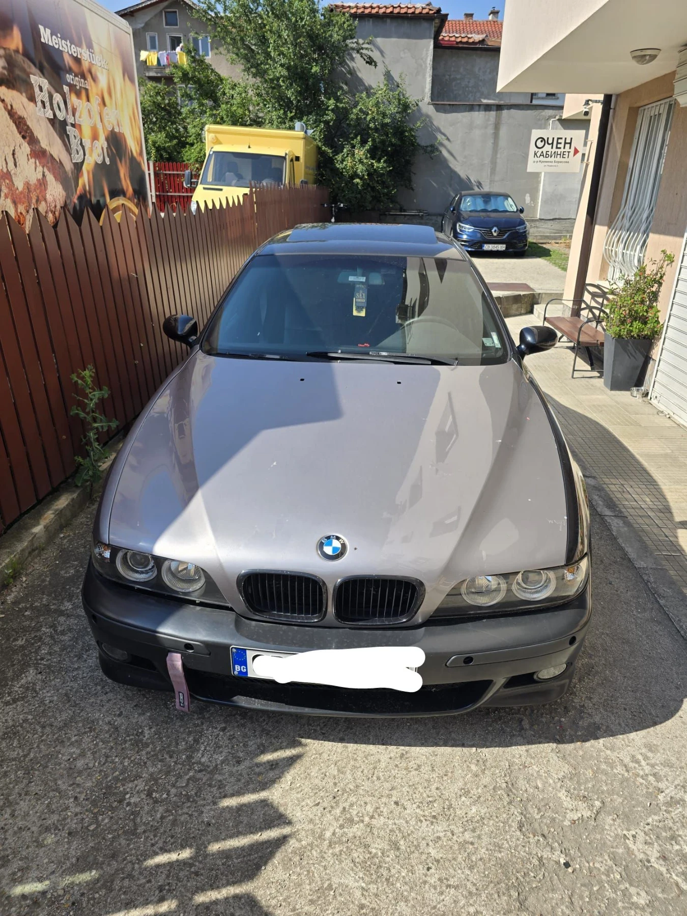 BMW 528