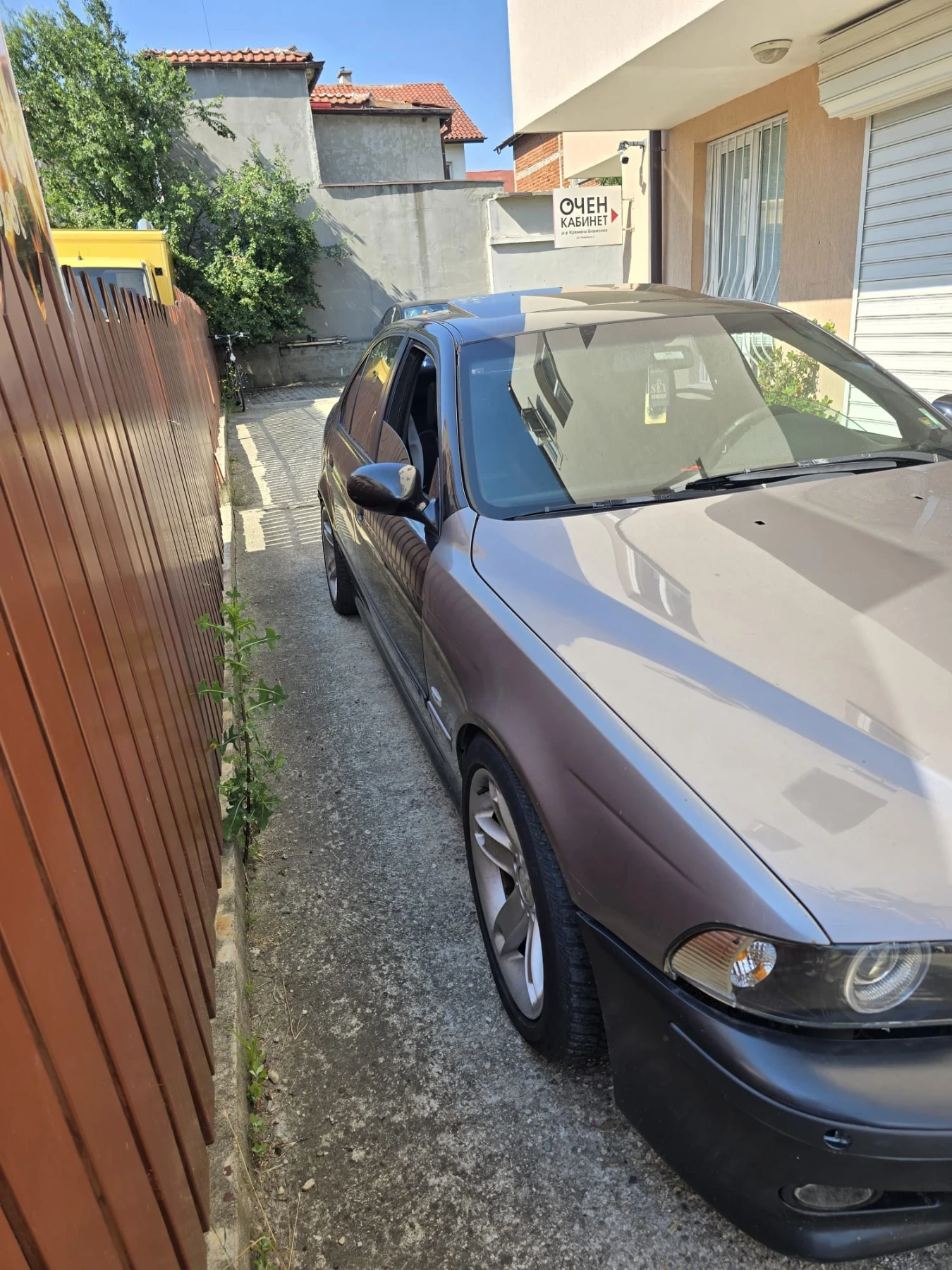 BMW 528, снимка 7 - Автомобили и джипове - 55170341