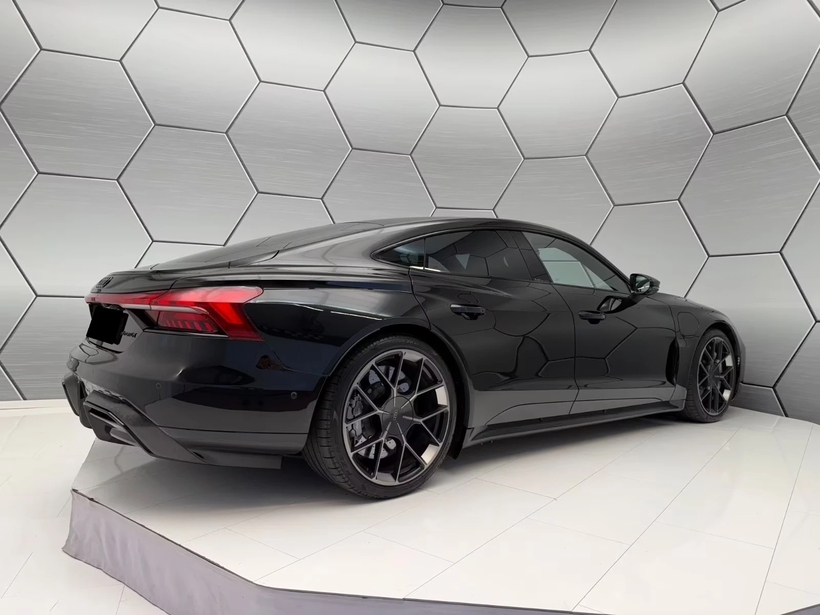 Audi E-Tron GT RS / PERFORMANCE / CERAMIC / CARBON/ HUD/ B&O/ 360 | Mobile.bg � ����������� 6