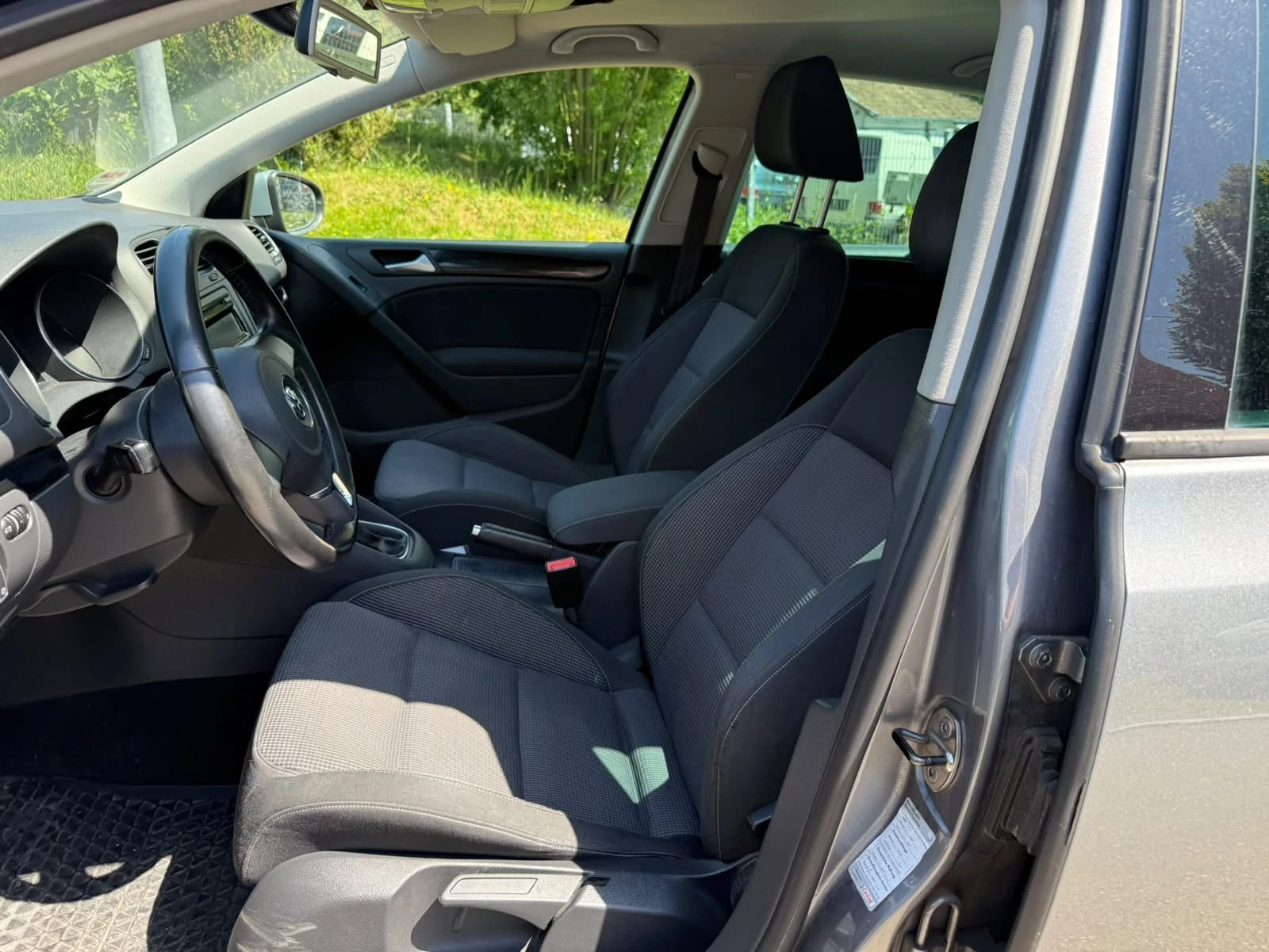 VW Golf ТОП ЦЕНА !!! ГОЛФ 6, снимка 11 - Автомобили и джипове - 55637953