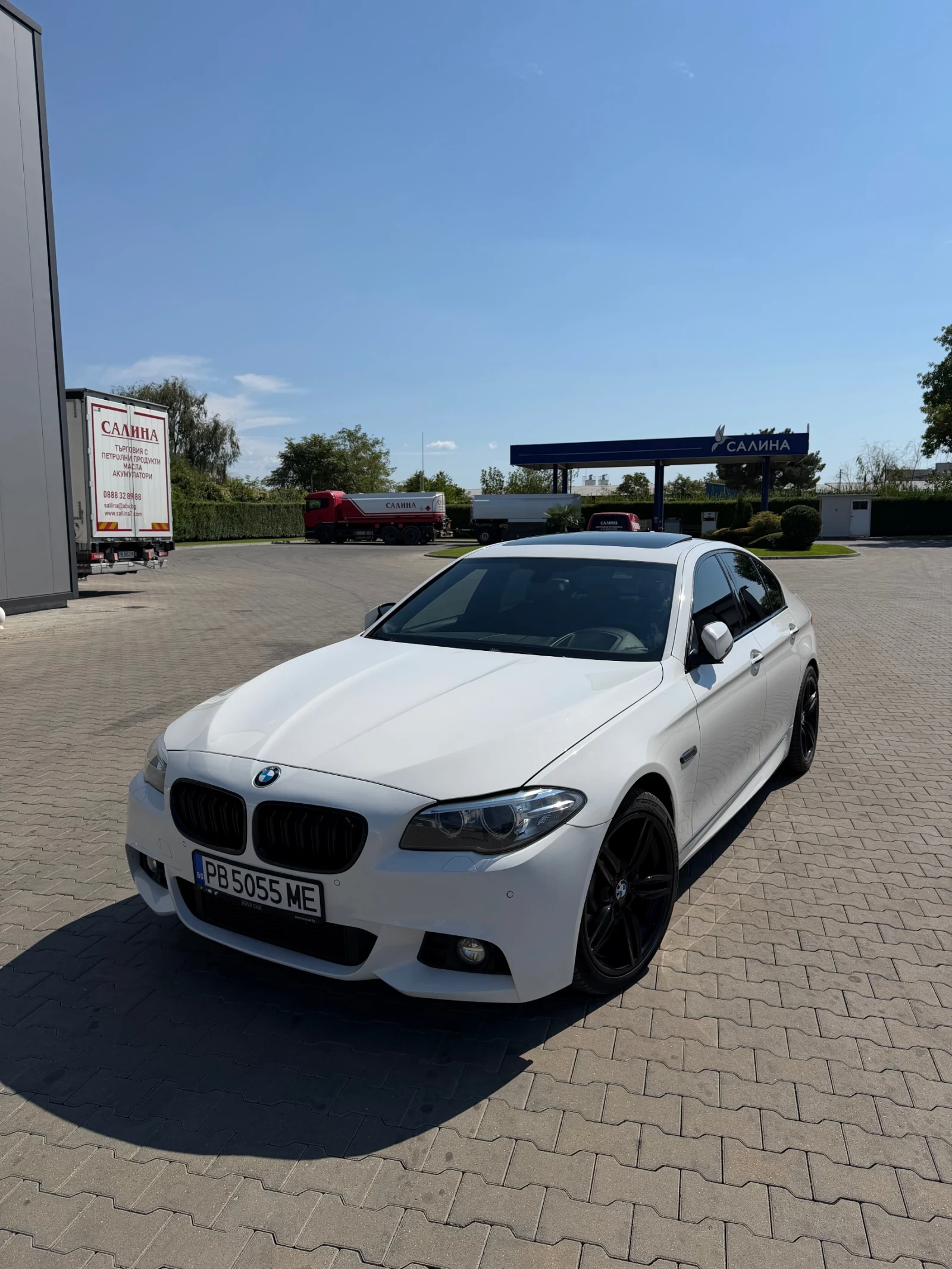 BMW 528