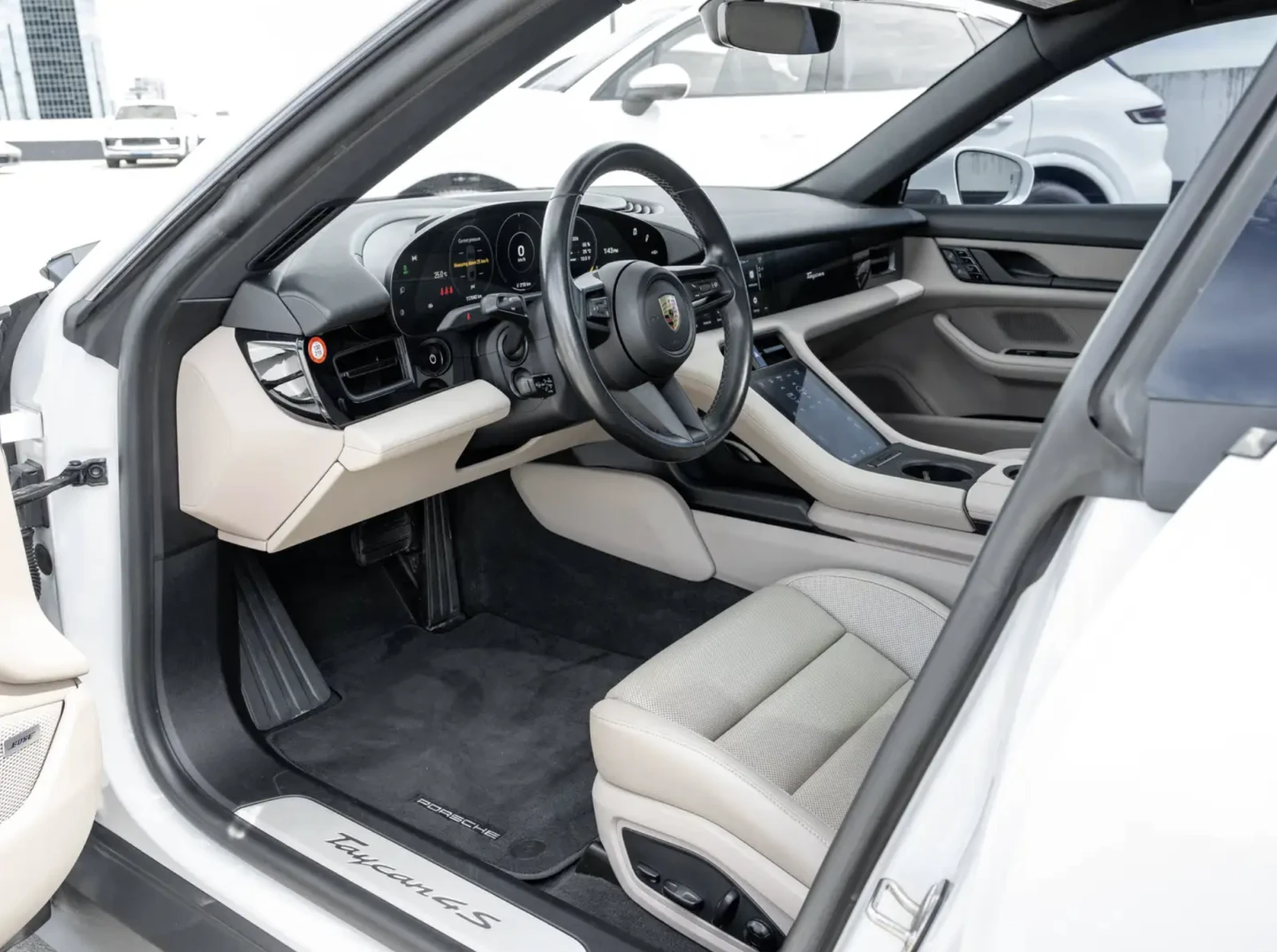Porsche Taycan 2021 Porsche Taycan 4S , снимка 5 - Автомобили и джипове - 56213278