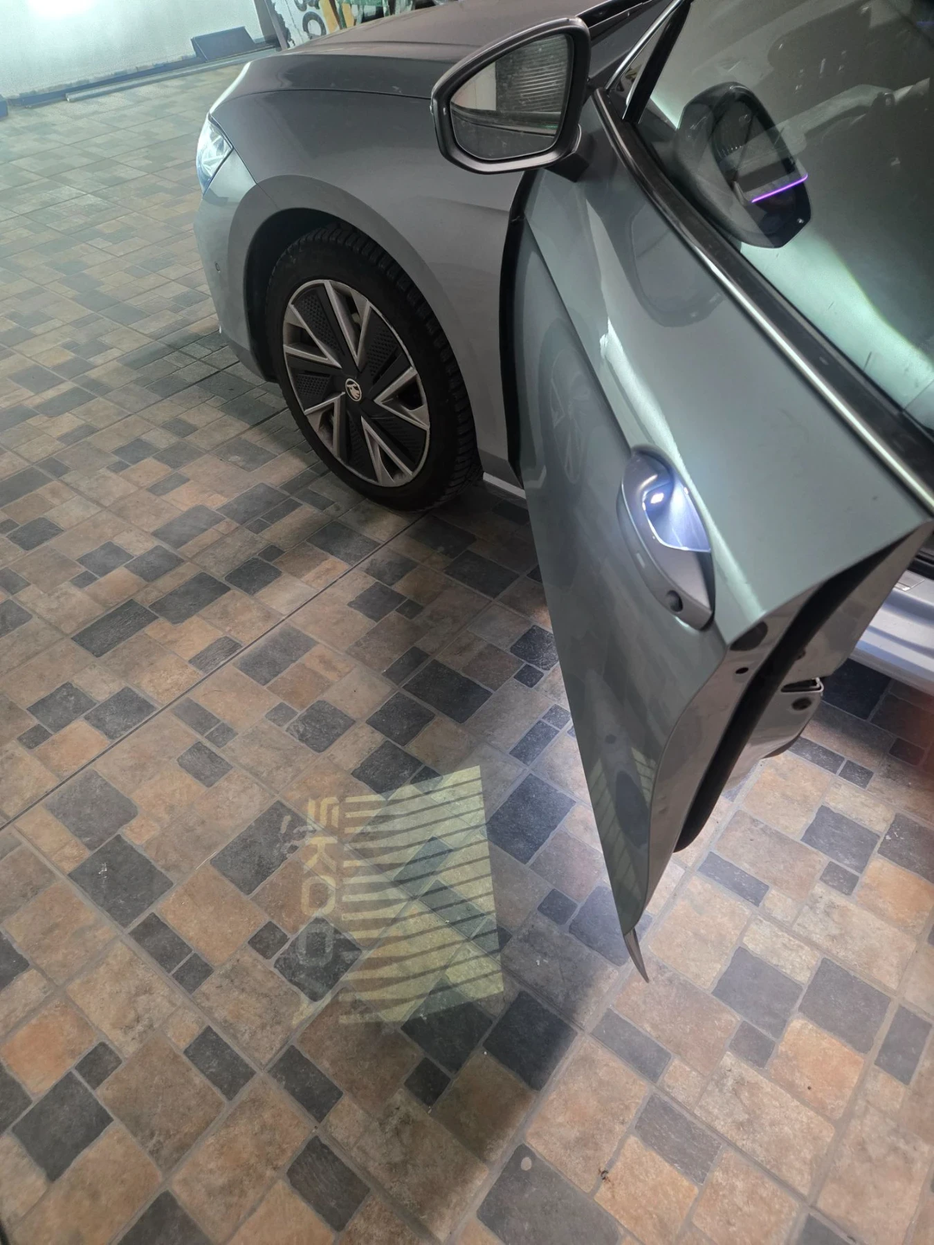 Skoda Superb, снимка 2 - Автомобили и джипове - 56374203