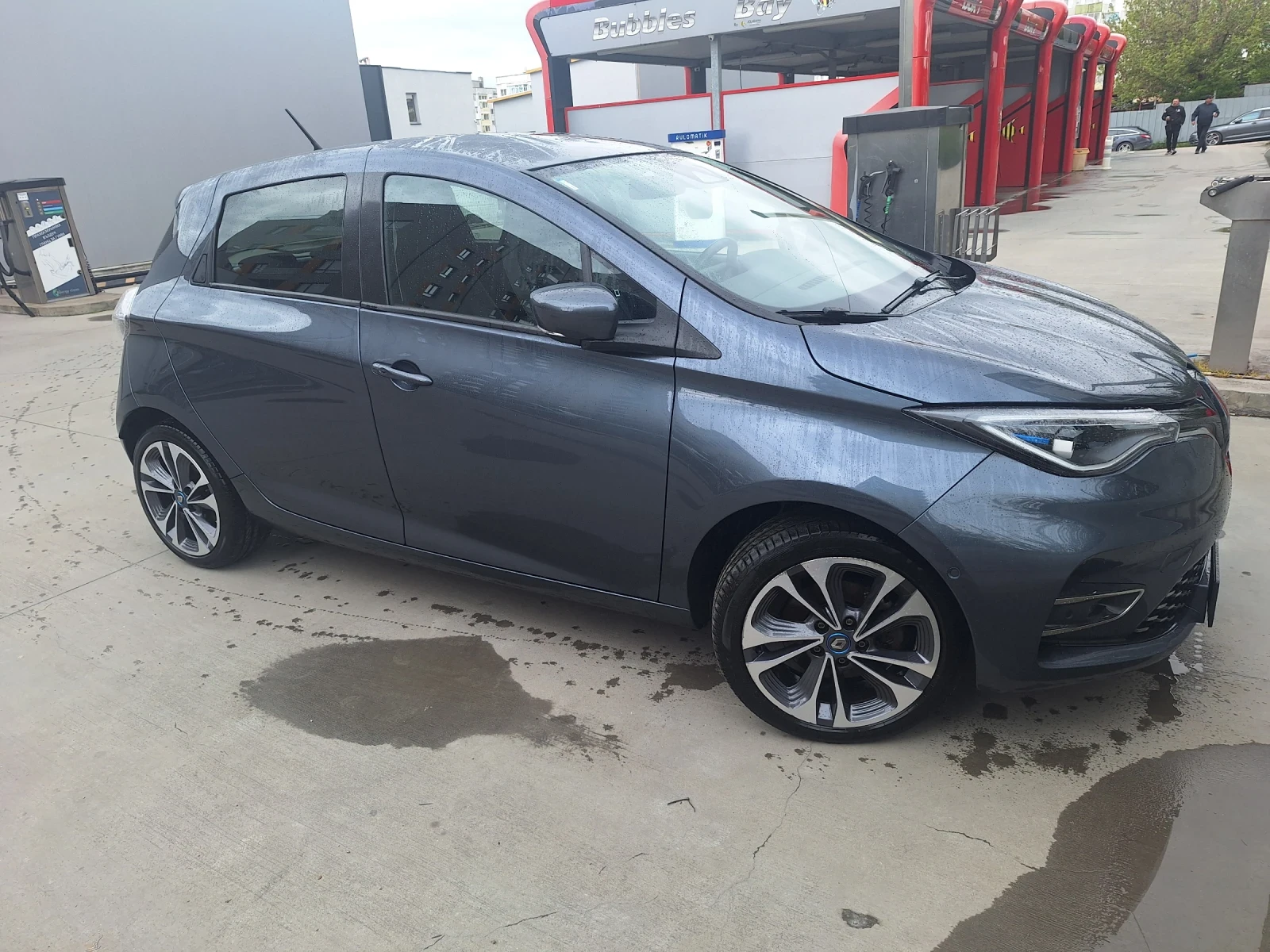 Renault Zoe, снимка 3 - Автомобили и джипове - 56438048