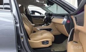 Jaguar F-PACE P250 SE * MERIDIAN * ОБДУХВАНЕ * ПАНО * KEYLESS, снимка 11