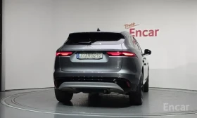 Jaguar F-PACE P250 SE * MERIDIAN * ОБДУХВАНЕ * ПАНО * KEYLESS, снимка 4