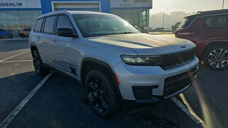 Jeep Grand cherokee L Altitude, снимка 2 - Автомобили и джипове - 47749391