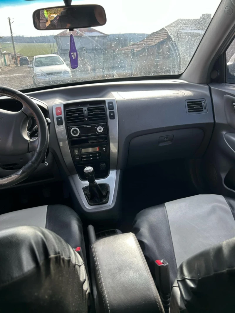 Hyundai Tucson, снимка 7 - Автомобили и джипове - 48816130