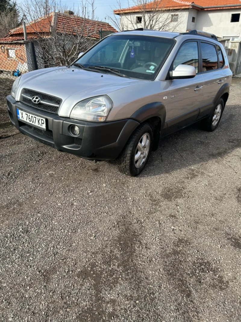 Hyundai Tucson, снимка 4 - Автомобили и джипове - 48816130