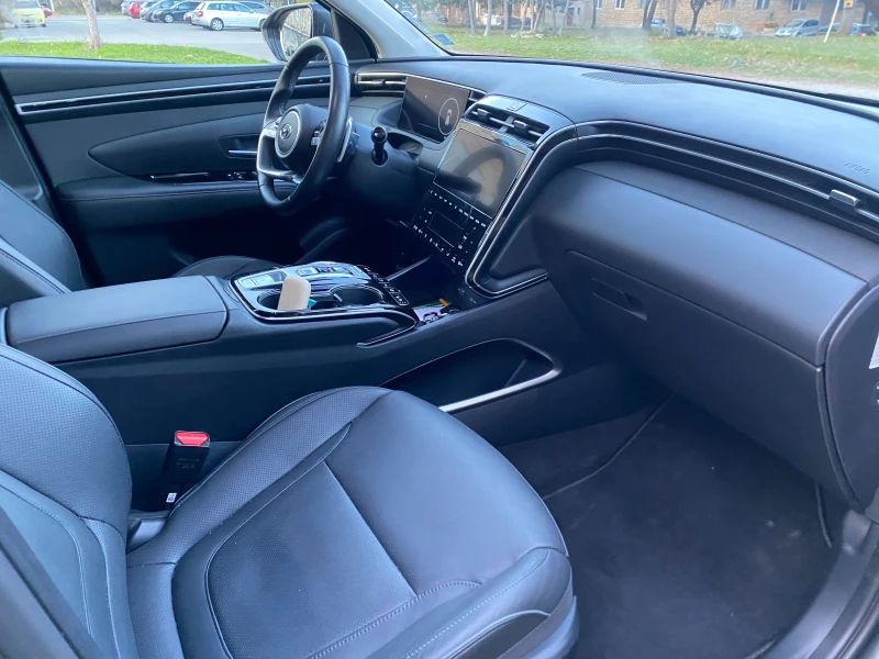 Hyundai Tucson, снимка 10 - Автомобили и джипове - 52861887