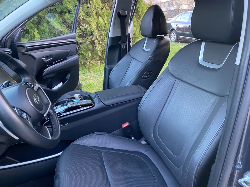 Hyundai Tucson, снимка 15 - Автомобили и джипове - 52861887