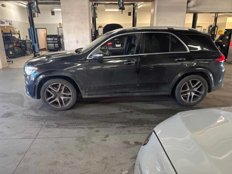 Mercedes-Benz GLE * AMG 53 * CARFAX * БЕЗ ПЪРВОНАЧАЛНА ВНОСКА, снимка 2 - Автомобили и джипове - 53158782
