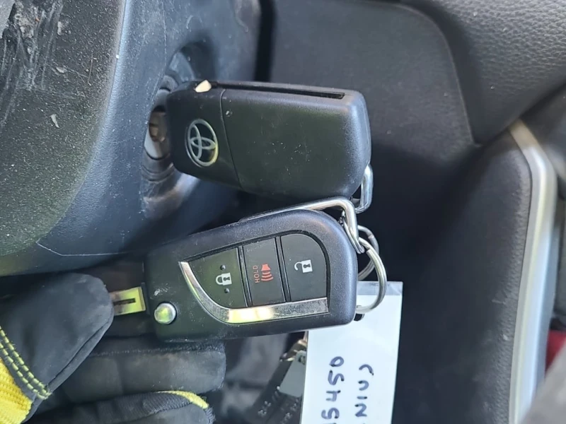 Toyota Rav4 * LE * CARFAX * ЦЕНА ДО БГ, снимка 8 - Автомобили и джипове - 53332501