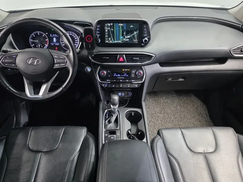 Hyundai Santa fe Diesel 2.0 2Wd Exclusive, снимка 6 - Автомобили и джипове - 55258709