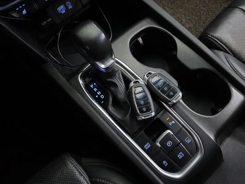 Hyundai Santa fe Diesel 2.0 2Wd Exclusive, снимка 8 - Автомобили и джипове - 55258709