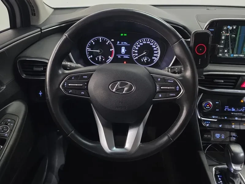 Hyundai Santa fe Diesel 2.0 2Wd Exclusive, снимка 12 - Автомобили и джипове - 55258709