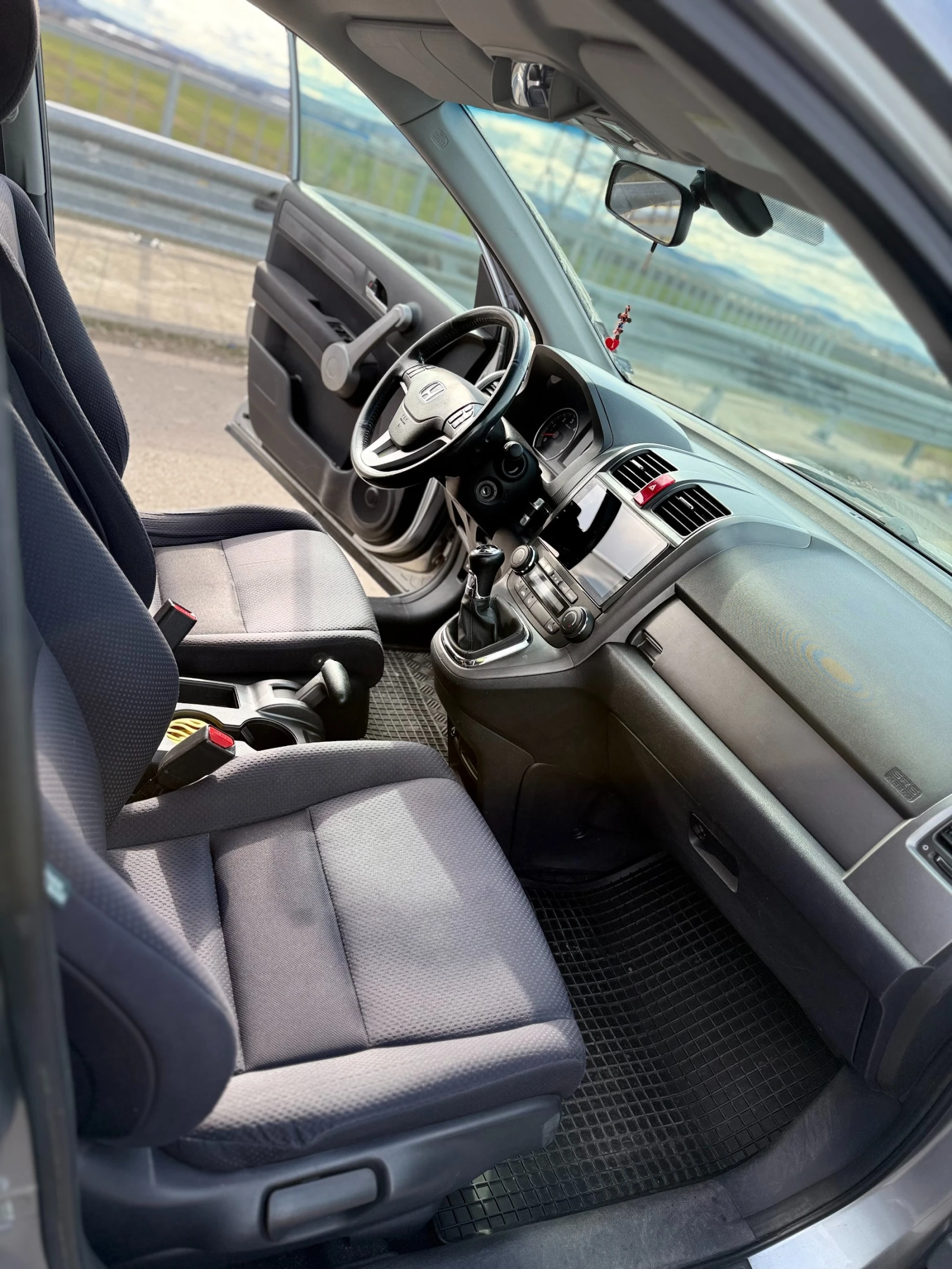 Honda Cr-v 2.2 i-CTDi 4x4, снимка 14 - Автомобили и джипове - 54087445