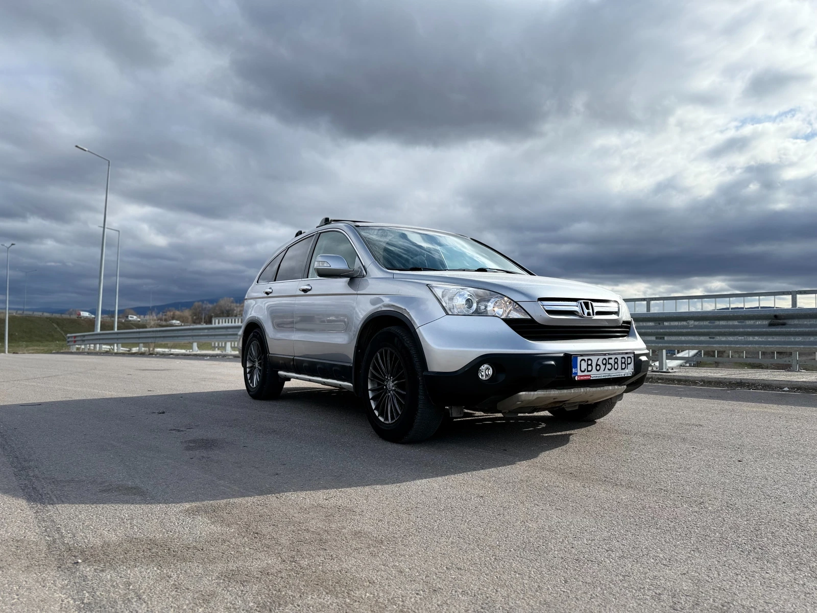 Honda Cr-v 2.2 i-CTDi 4x4, снимка 2 - Автомобили и джипове - 54087445