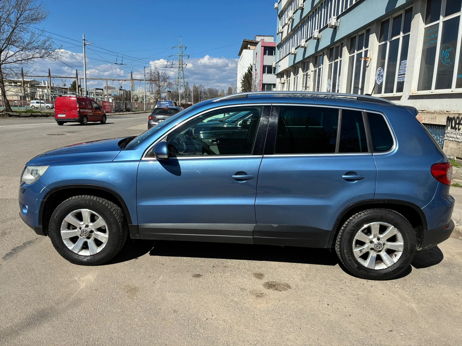 VW Tiguan 5N 2.0 TFSI, снимка 6 - Автомобили и джипове - 54096239
