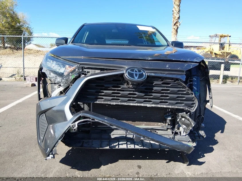 Toyota Rav4 2.5L I-4 DI, DOHC, VVT, 203HP All Wheel Drive | Mobile.bg � ����������� 6