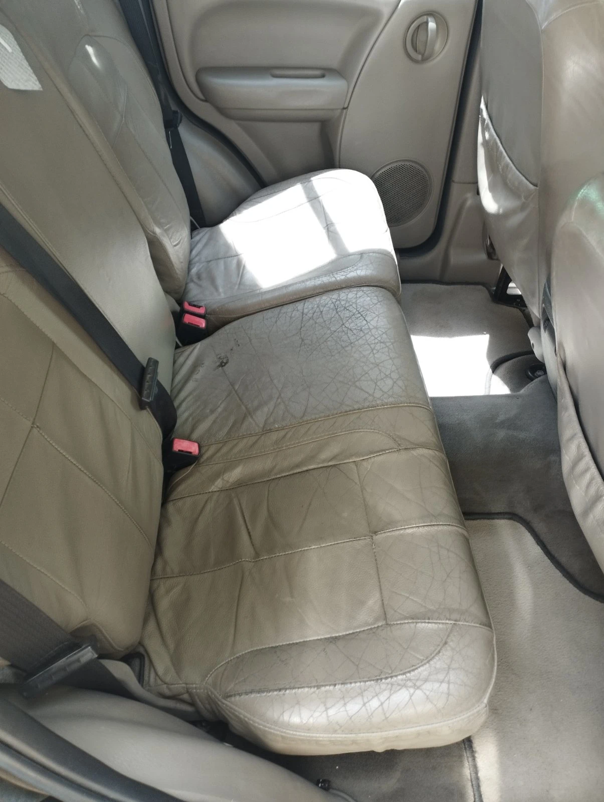 Jeep Cherokee 2.4, снимка 12 - Автомобили и джипове - 54860278
