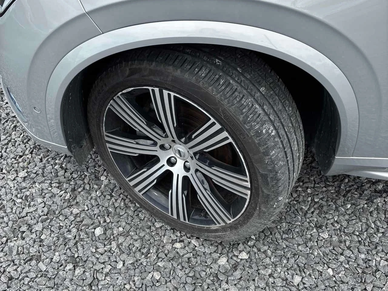 Volvo Xc90 /360/HUD/Bowers & Wilkins, снимка 7 - Автомобили и джипове - 55226238
